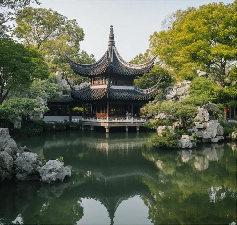 枝江初礼餐饮有限公司